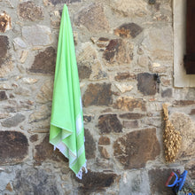 Load image into Gallery viewer, honeycomb turkish towel green color